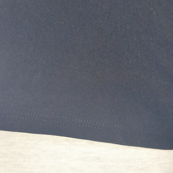 Navy Three Button Long Sleeve Stretch Women's Top by Banana Republic - Picture 7 of 8